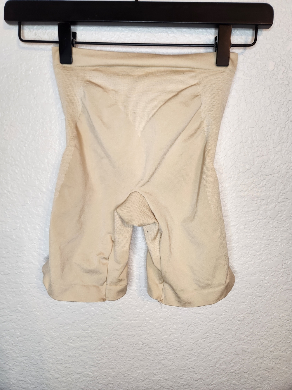 Barely there High-Waist Shaping Shorts slimmer Beige size m 4624 Shapewear